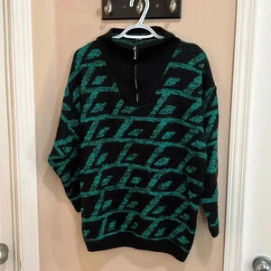 (50) Brass Plum  vintage sweater